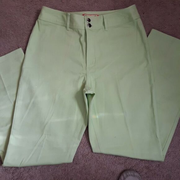 Lilly & Van Lime Green Straight Leg Cropped Pants Stretch Cotton Comfort Sz Med. - Picture 1 of 7